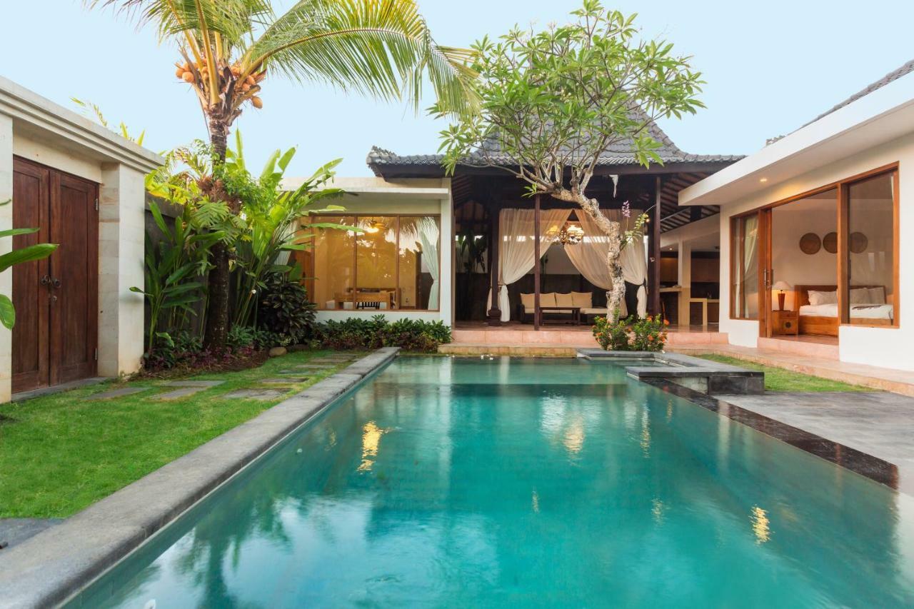 Anyar Sari Villa Dalung  Exterior photo